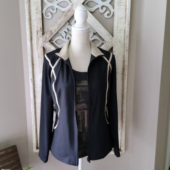Xersion Women's Zip Front Performance Jacket Black and Gold Shimmer Size Small - Picture 1 of 8